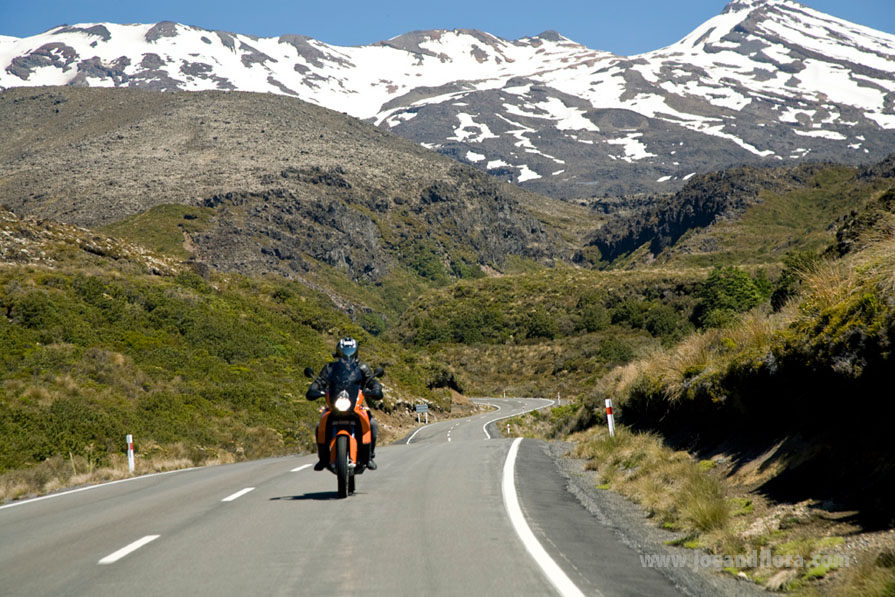 463131283_ktm-road02 463131283_ktm-road02